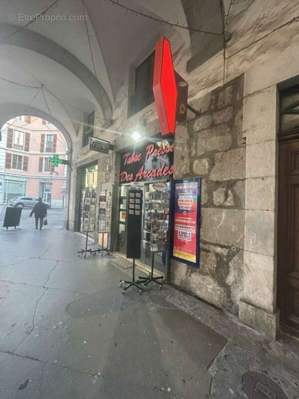 Commerce à CHAMBERY