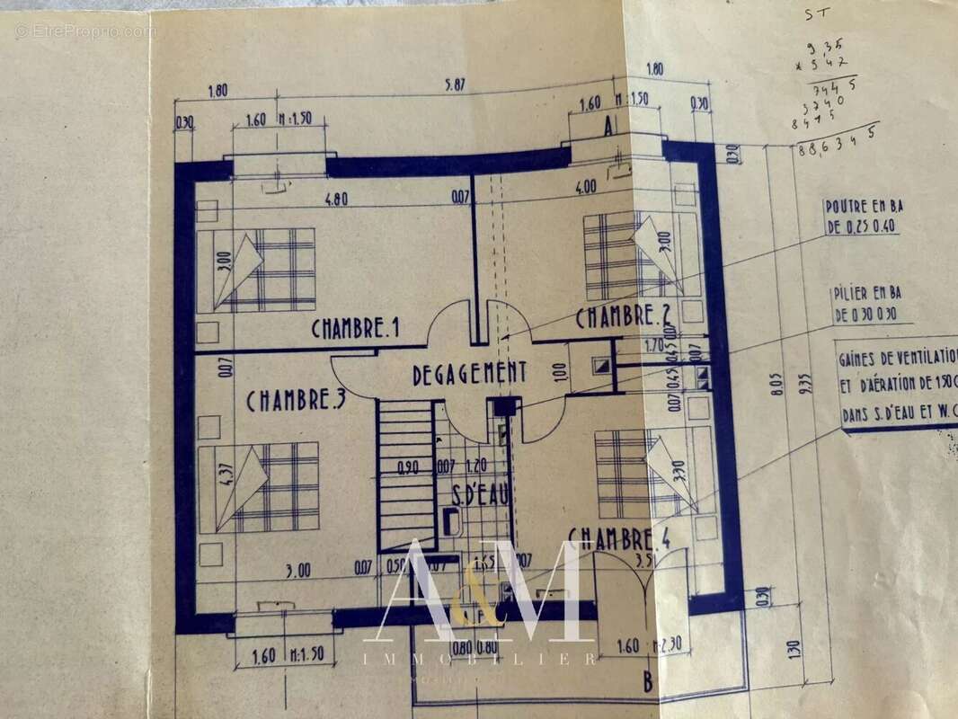 Villa T5 de 101 + garage sur 555 m² de terrain - photo 8