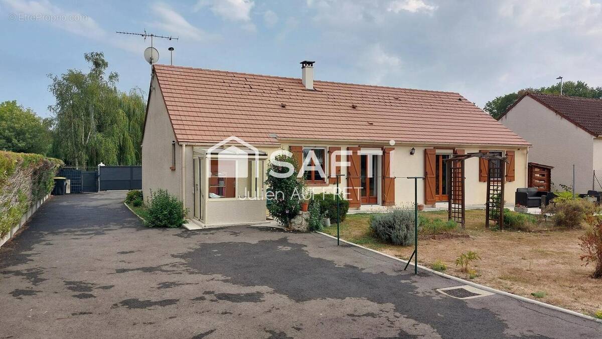 Photo 1 - Maison à SURY-PRES-LERE