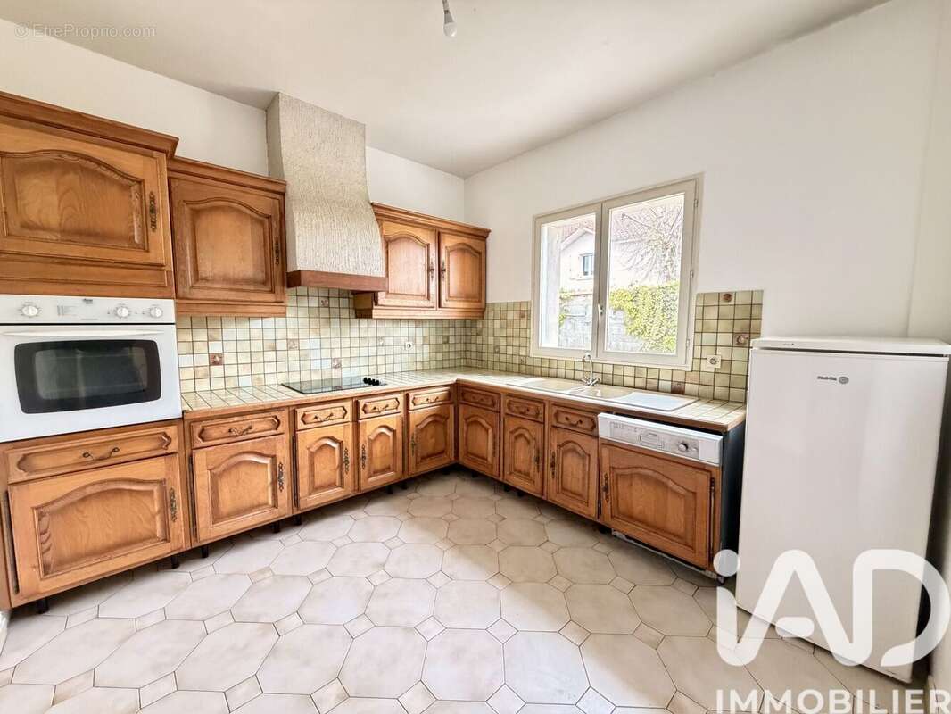 Photo 7 - Maison à JUILLAN