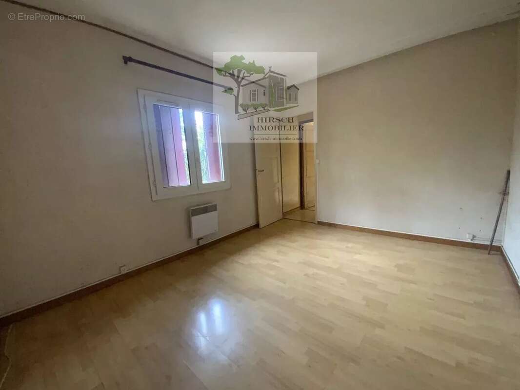 Maison à CUXAC-D&#039;AUDE