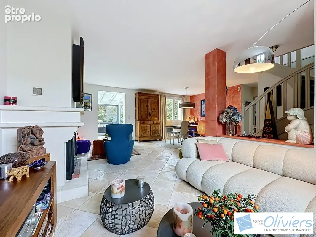 Maison 6 pièces 128 m² à vendre à Guyancourt (78280) - photo 3