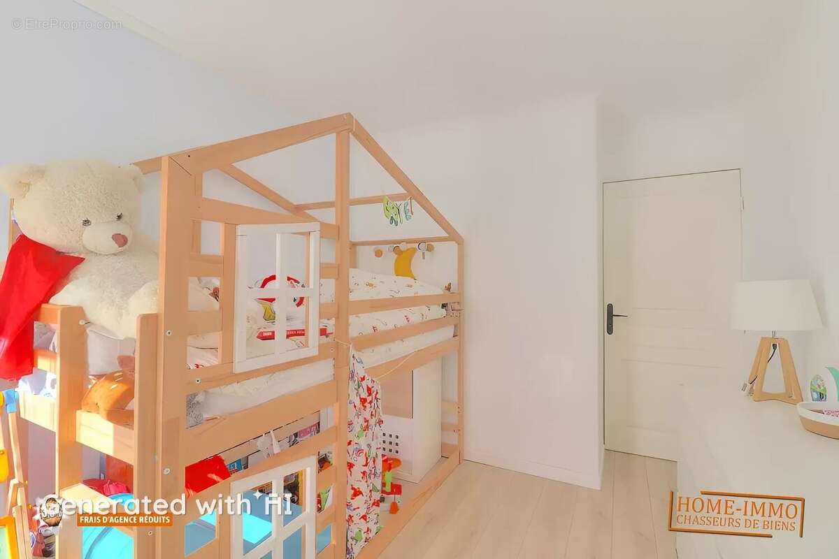 Appartement à VILLENEUVE-LOUBET