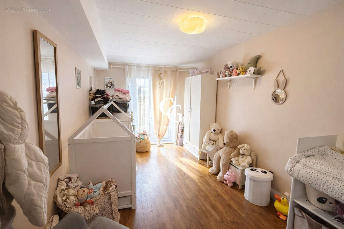 Maison à VIEILLEVIGNE