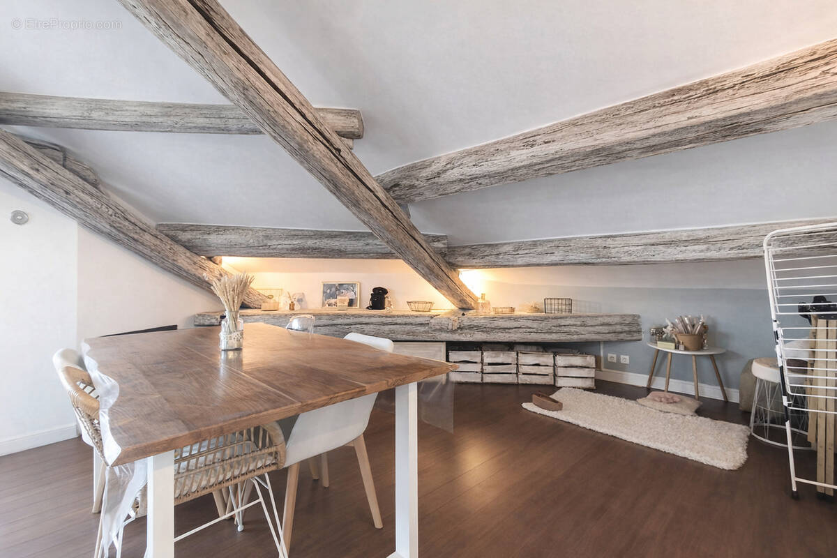 Appartement à BEZIERS