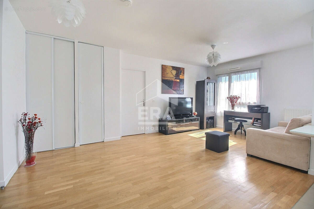 Appartement à VELIZY-VILLACOUBLAY