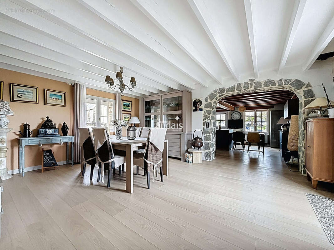 Maison 160 m² à Baudreville  - photo 5