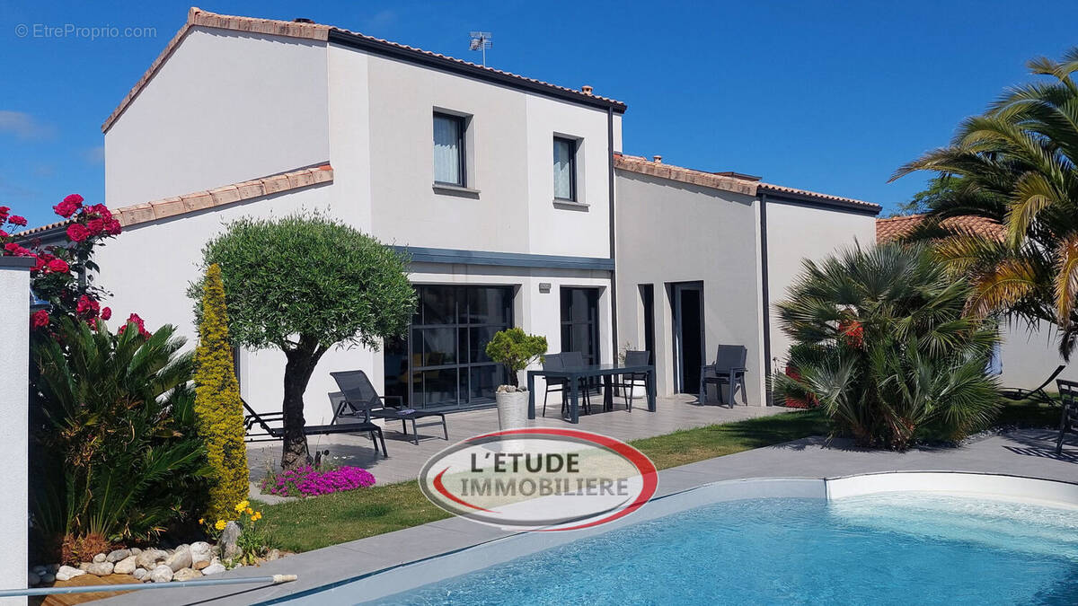 Photo 1 - Maison à BOUAYE