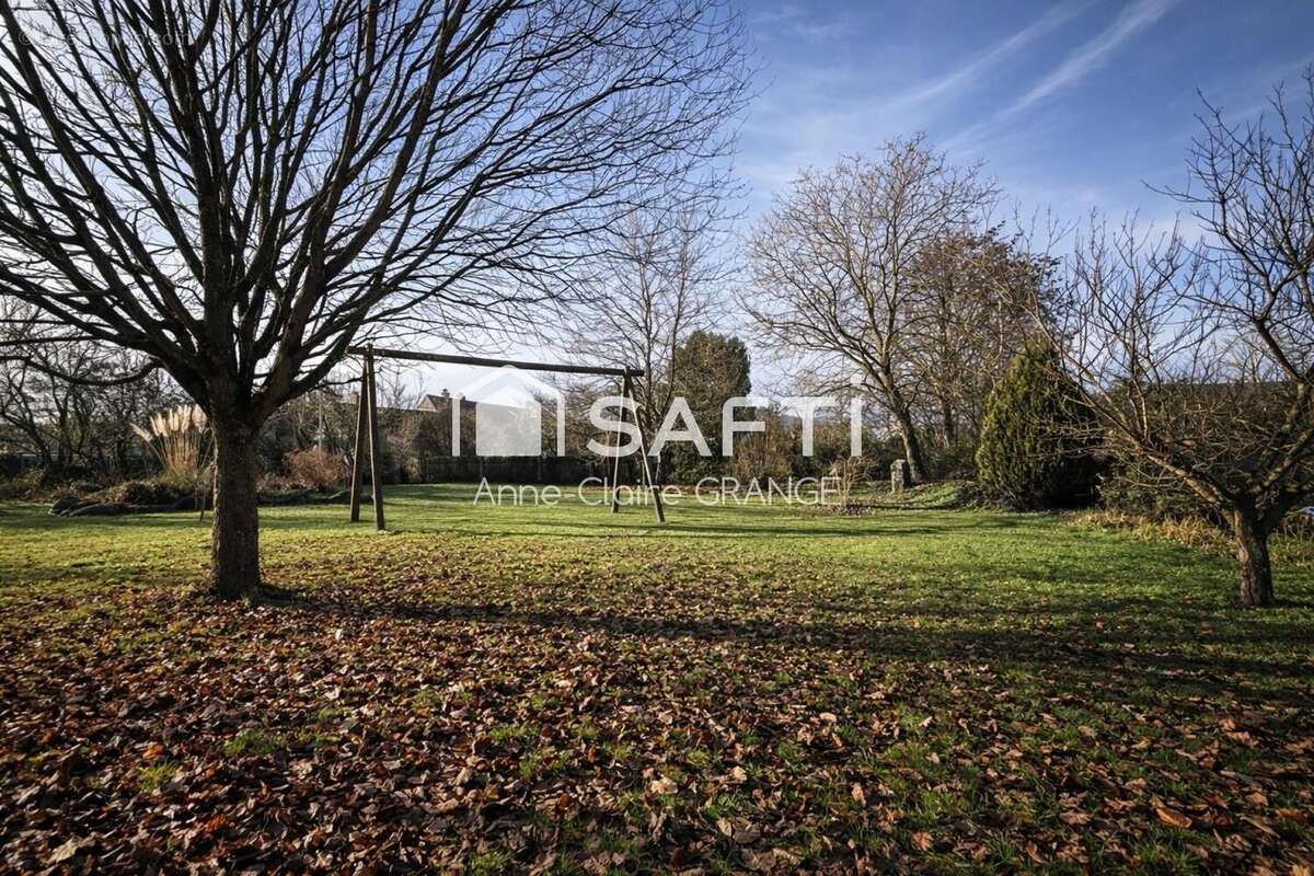 Maison 188 m² à Asse-Le-Boisne  - photo 5