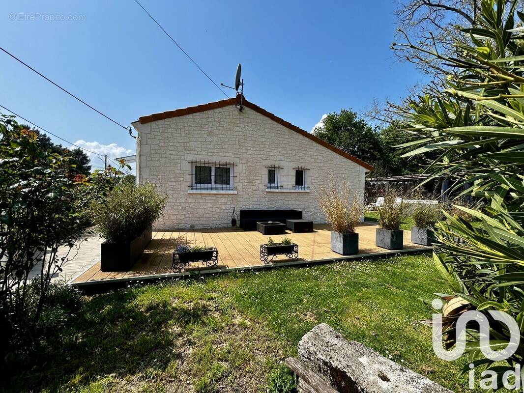 Photo 1 - Maison à VENSAC