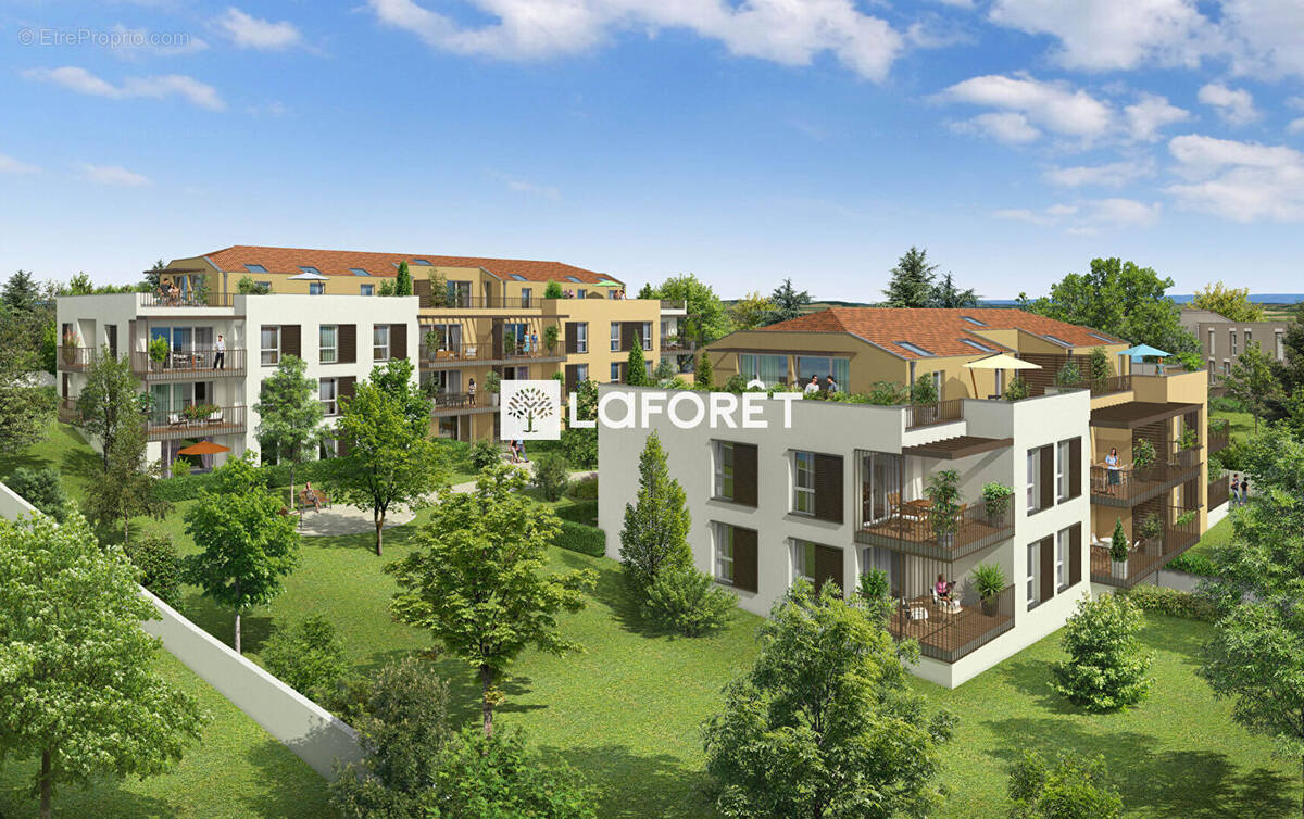 Appartement à GENAY