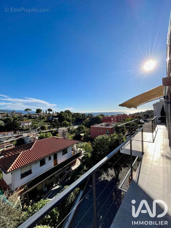 Photo 1 - Appartement à ROQUEBRUNE-CAP-MARTIN