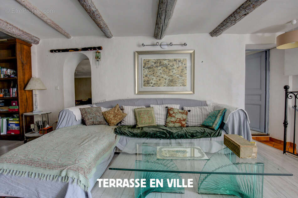 Pélissanne - t 5/6 - maison-de-ville 207m2 - jardin - 499 000 € - photo 6