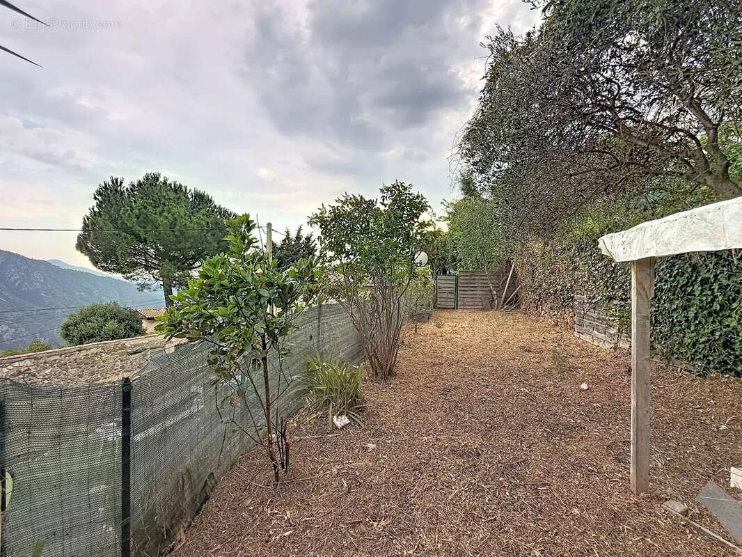 Bonson - Maison de village avec Jardin non attenant - photo 21