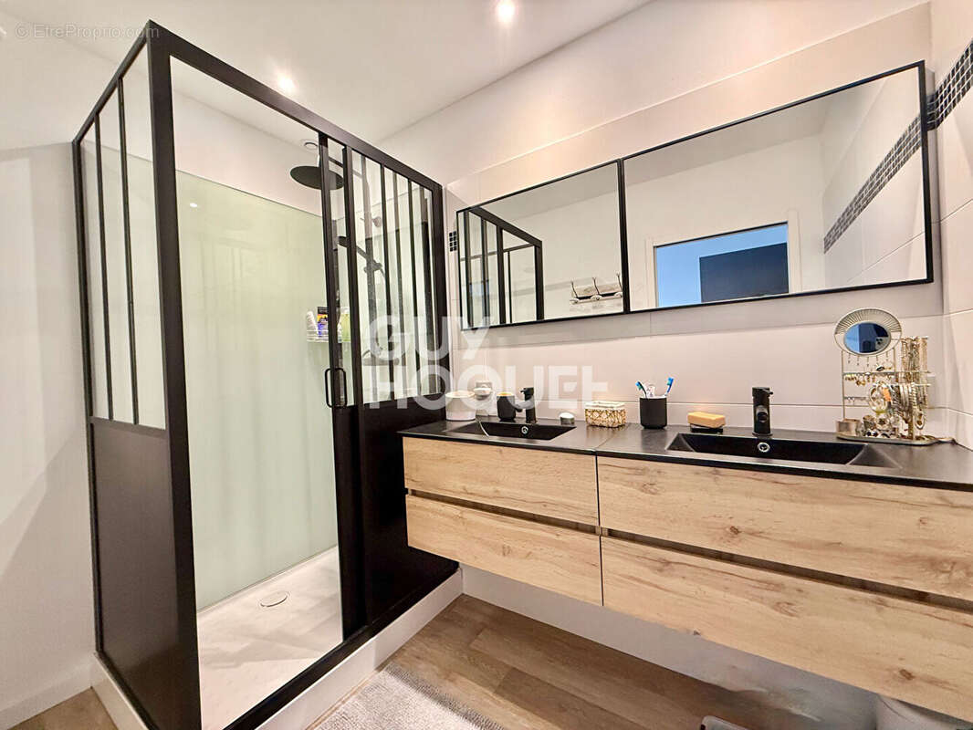 Maison à GUJAN-MESTRAS