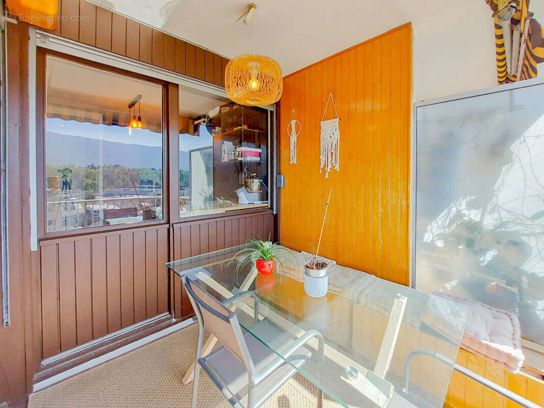 Appartement à AIX-LES-BAINS