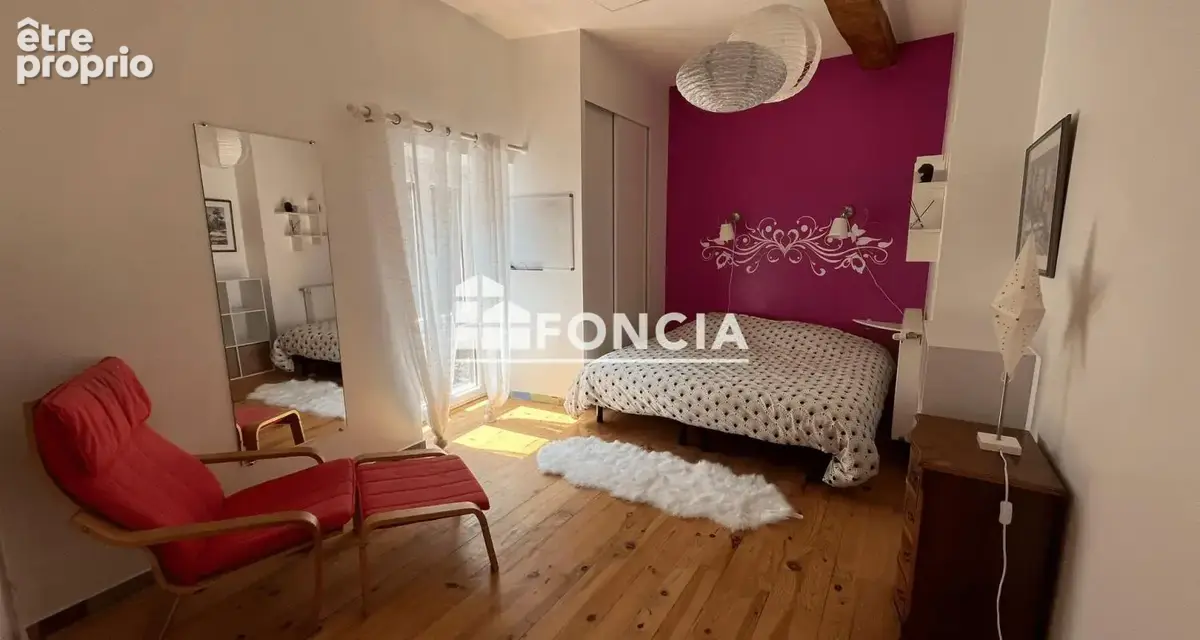 PAMPELONNE Propriété de caractère - photo 22