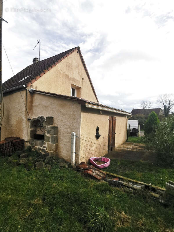 Maison à SAINT-HILAIRE