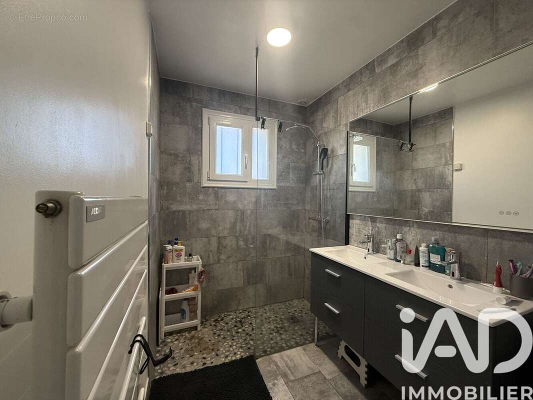 Photo 7 - Maison à JAUNAY-CLAN