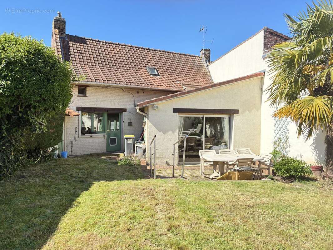 Maison à WATTIGNIES