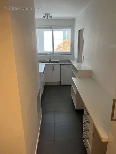 Appartement à LEVALLOIS-PERRET