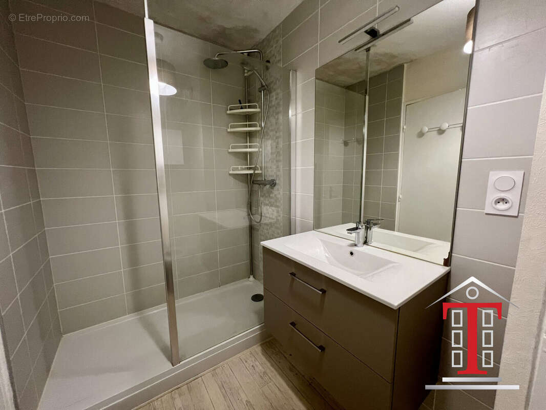 Appartement 48 m² à Angers  - photo 5