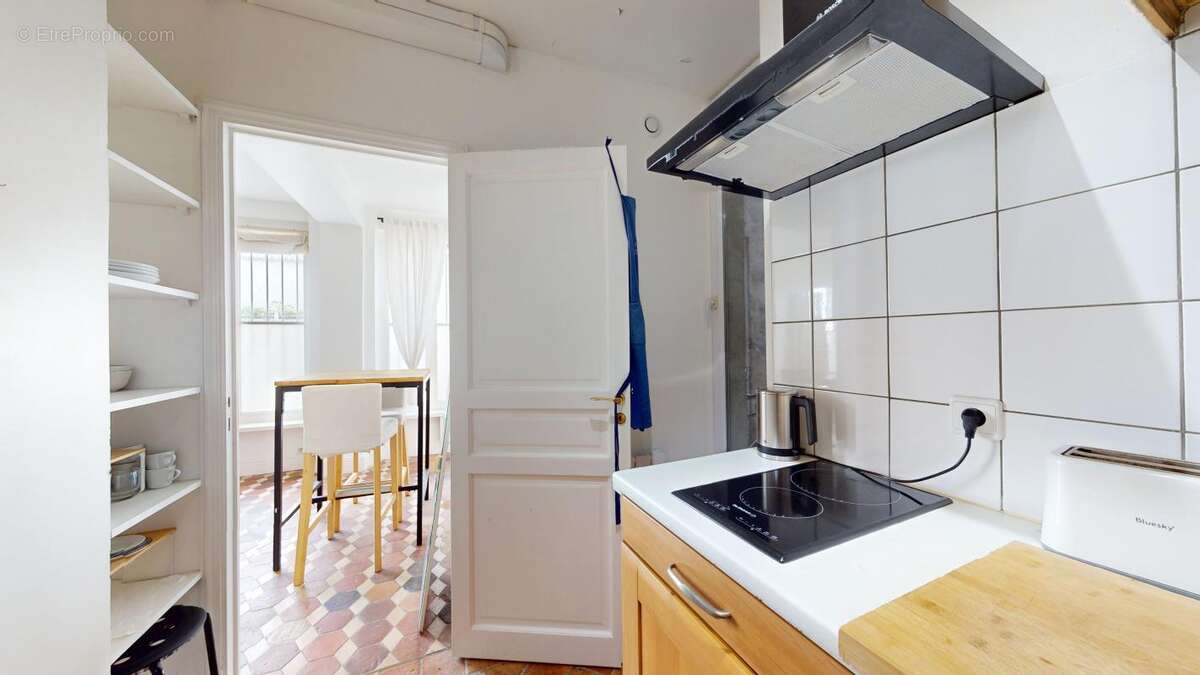 Appartement à PARIS-7E