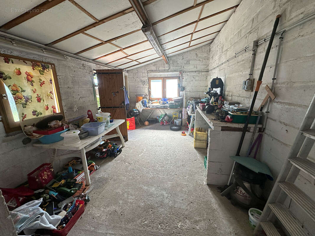 Maison à VARENNES-VAUZELLES