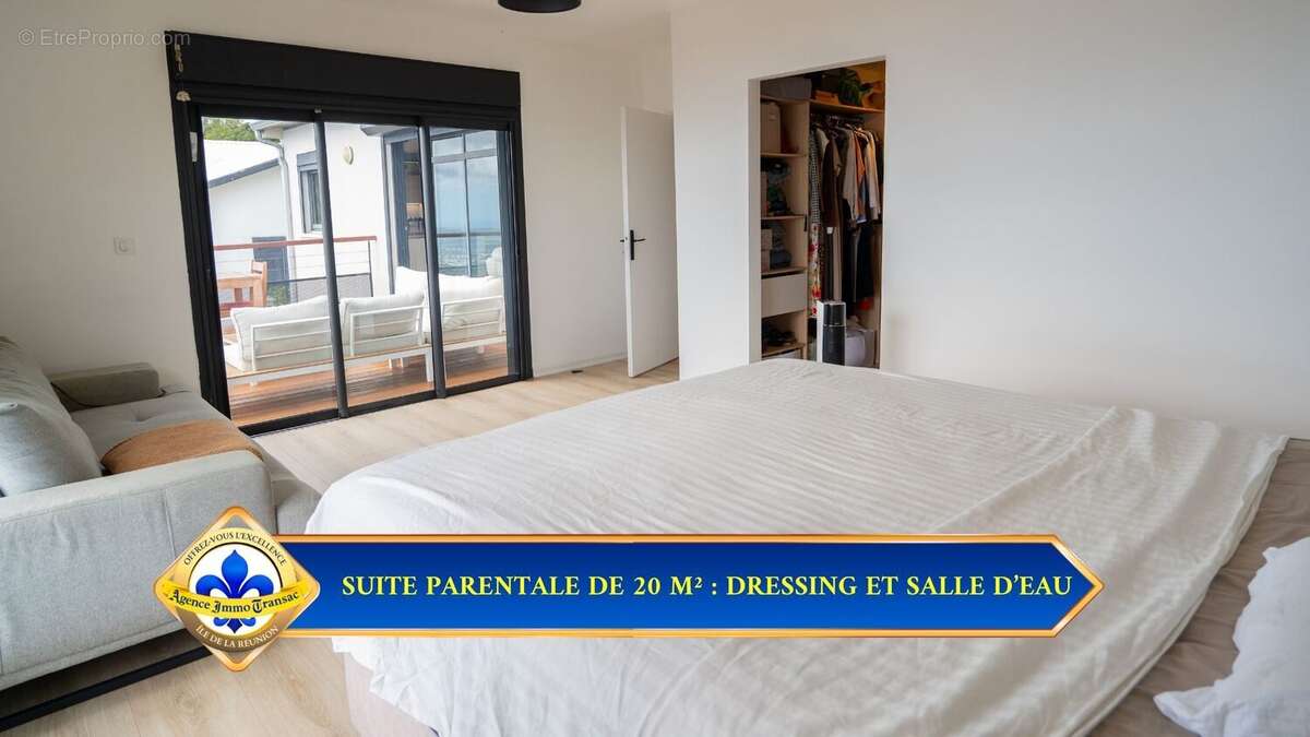 Maison à SAINT-DENIS