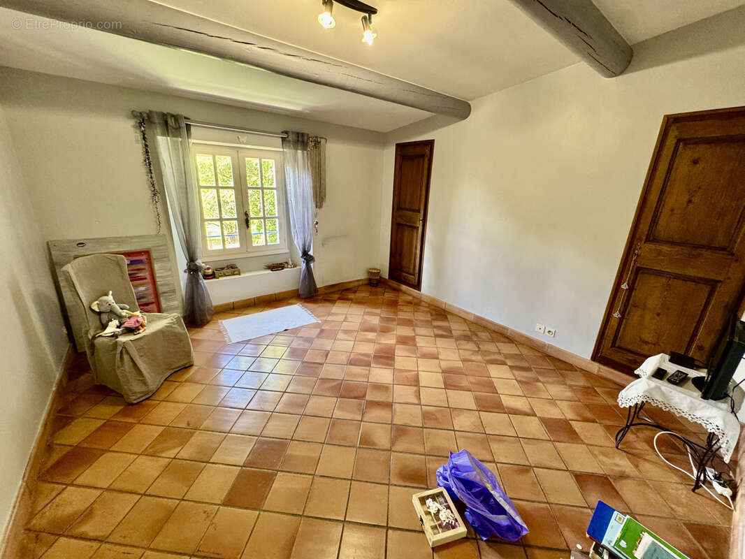 Maison à PIOLENC