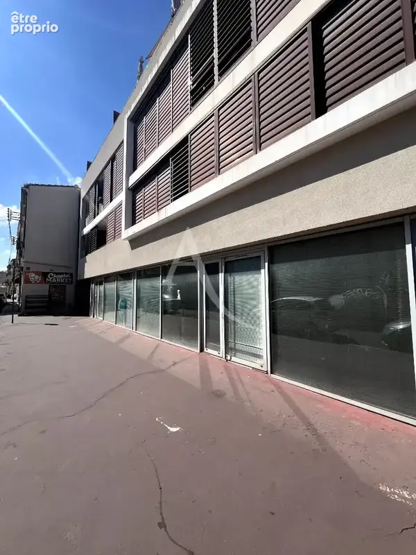 A VENDRE : Local commercial 141 m2 situé rue Chaptal à Montpellier (34000) - photo 10