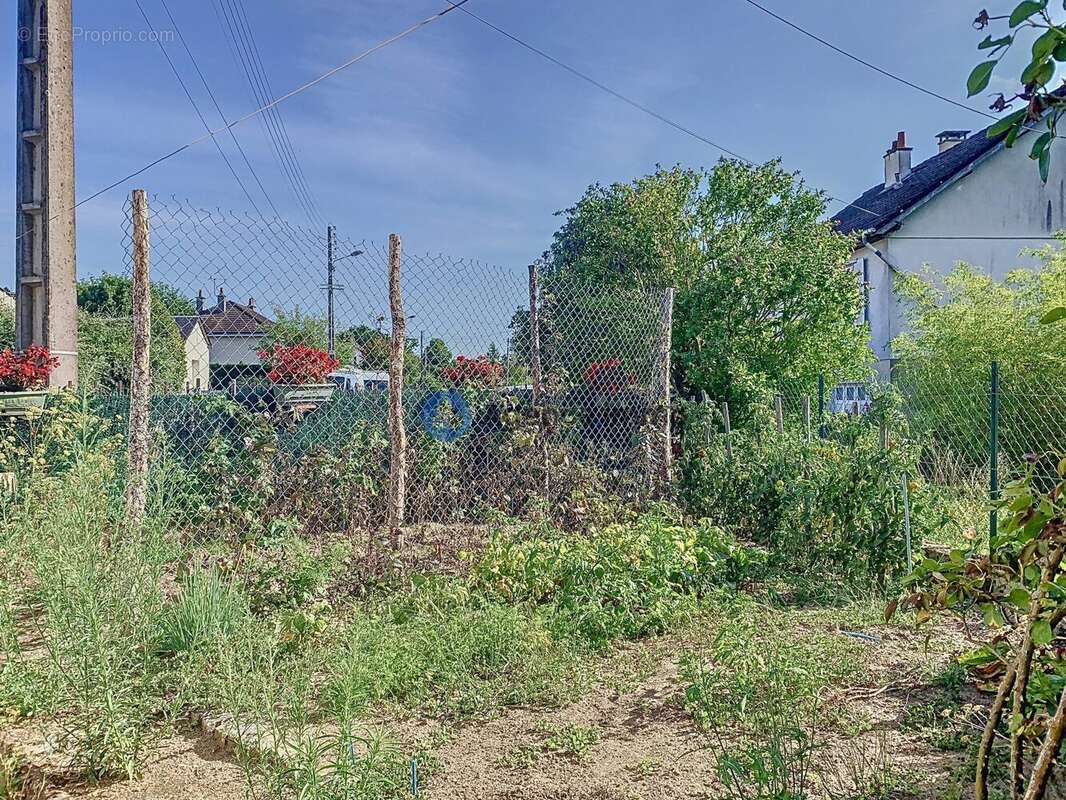 Maison à CHATEAU-LA-VALLIERE