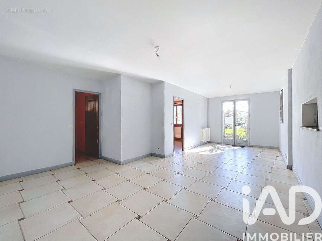 Photo 5 - Maison à VIC-EN-BIGORRE