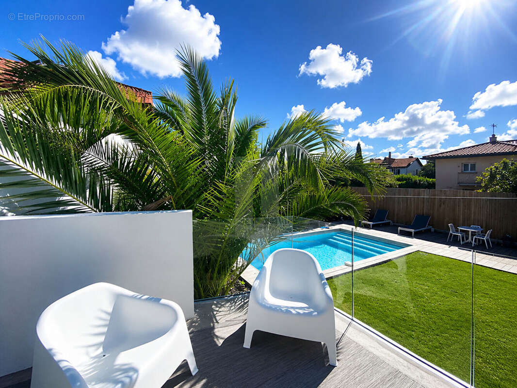 Agréable maison familiale de plain pied avec piscine - photo 2