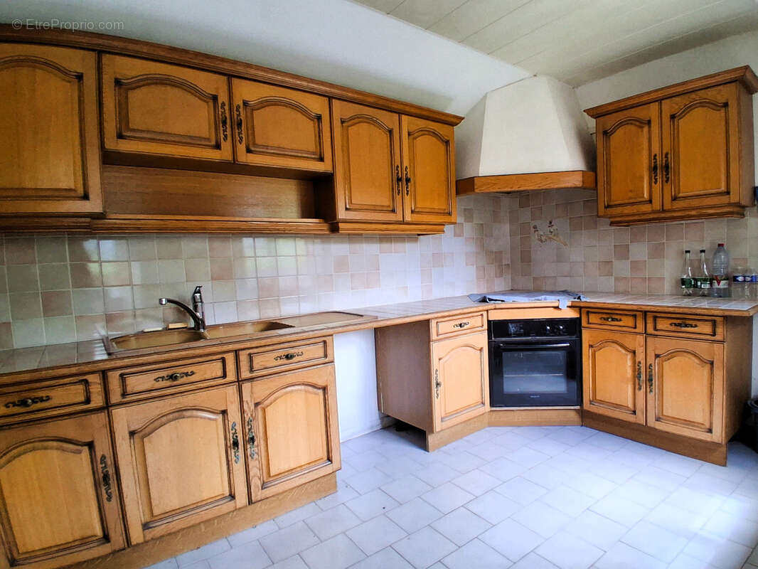 Maison à LA BUSSIERE