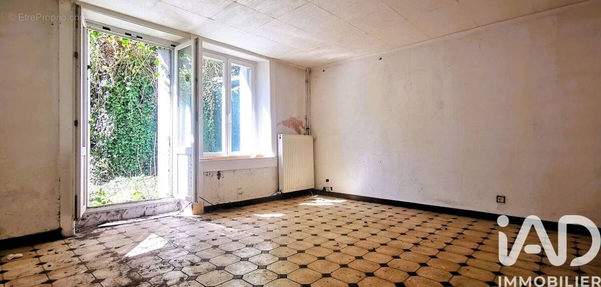 Photo 1 - Maison à PLOMBIERES-LES-BAINS