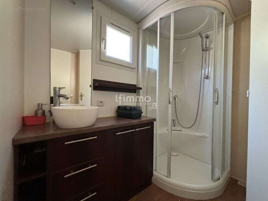 Maison à LE MUY