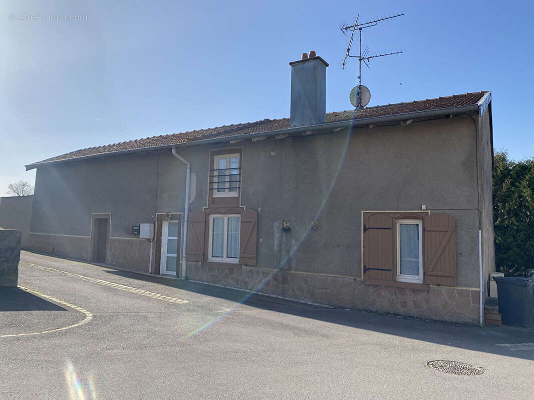 Maison à EINVILLE-AU-JARD
