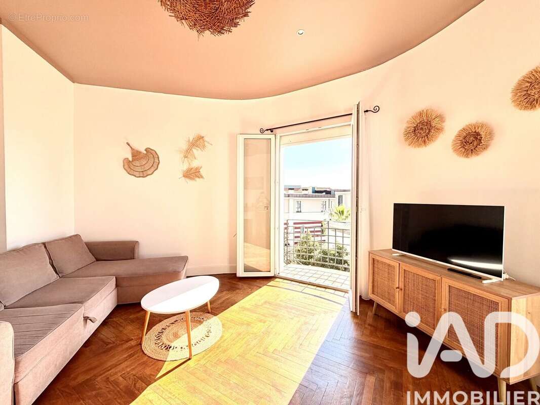 Photo 2 - Appartement à SAINT-RAPHAEL