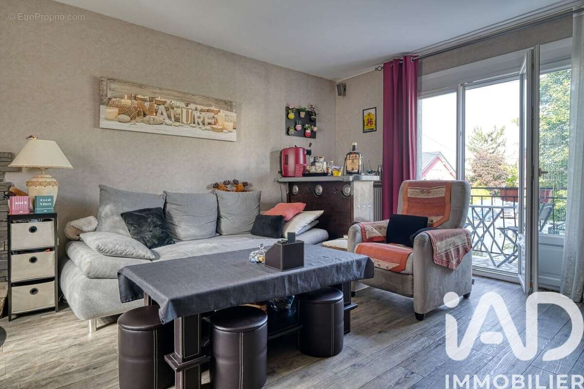 Photo 2 - Maison à CORMEILLES-EN-PARISIS