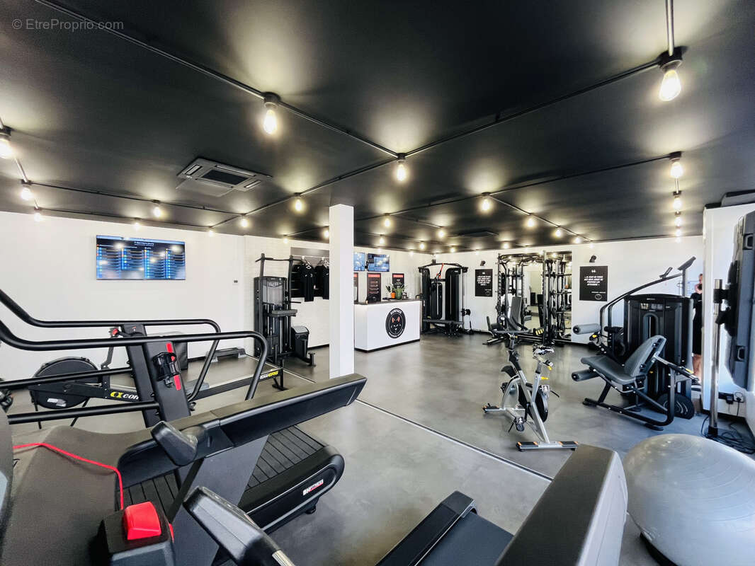 Commerce à SANARY-SUR-MER