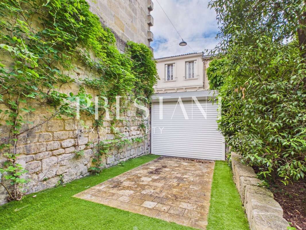 Maison à BORDEAUX