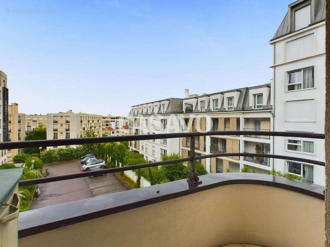 Appartement à MAISONS-ALFORT