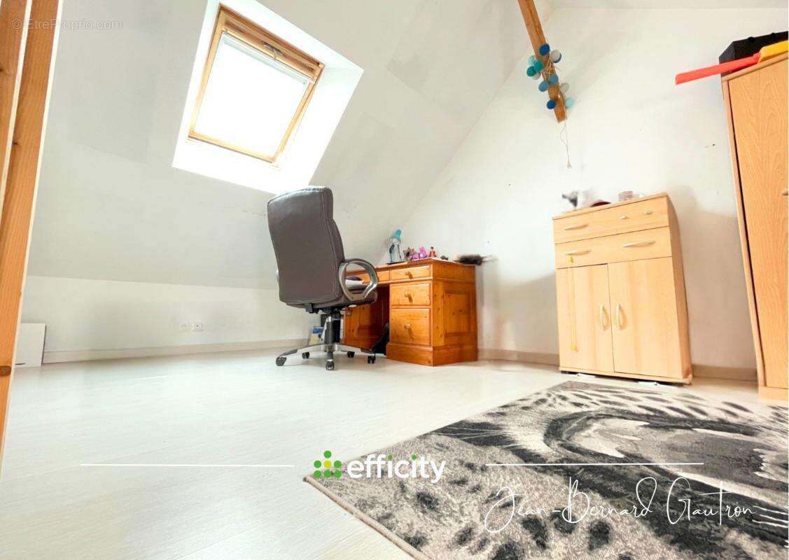Maison 139 m² à Bedee  - photo 10