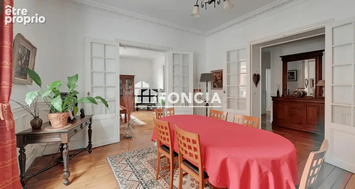 Appartement 4 pièces charme de l'ancien Quartier Eglise Notre Dame - photo 3