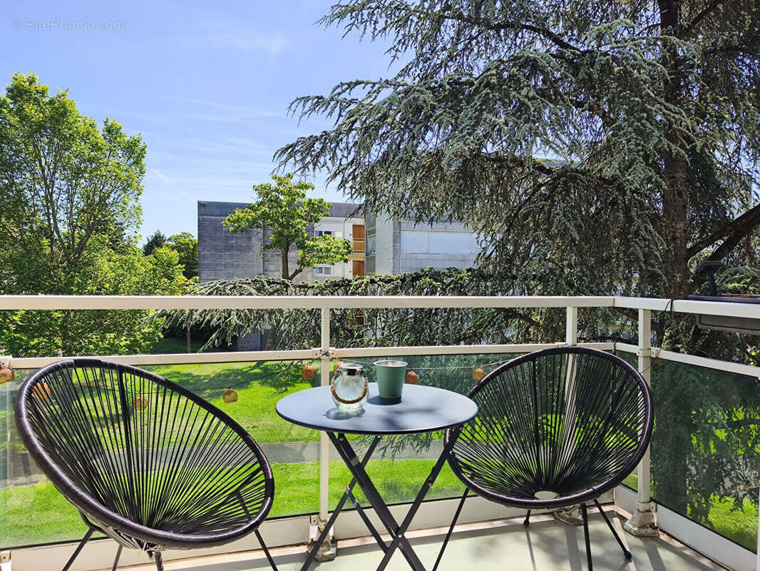 Appartement 73m2 balcon/parking cognac - photo 2