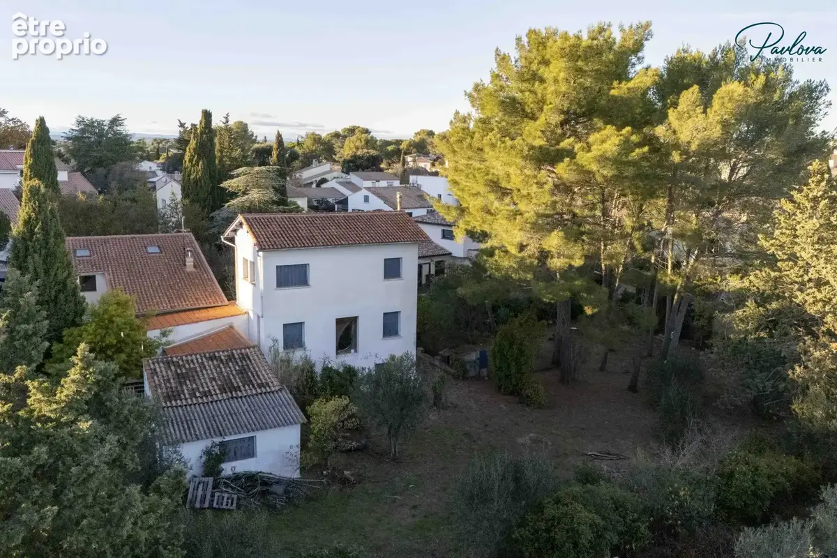 Maison 215 m² à Castelnau-Le-Lez  - photo 2