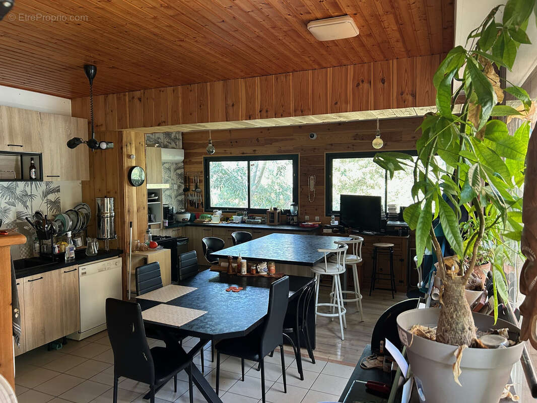 Maison à LACANAU