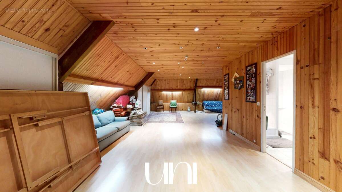 Maison à BRETTEVILLE-SUR-ODON