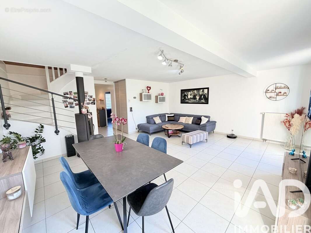 Photo 5 - Maison à BRIE-COMTE-ROBERT